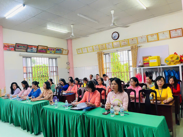 Trường Mầm non Vĩnh Phước tổ chức Hội nghị cán bộ, viên chức, người lao động năm học 2025–2026